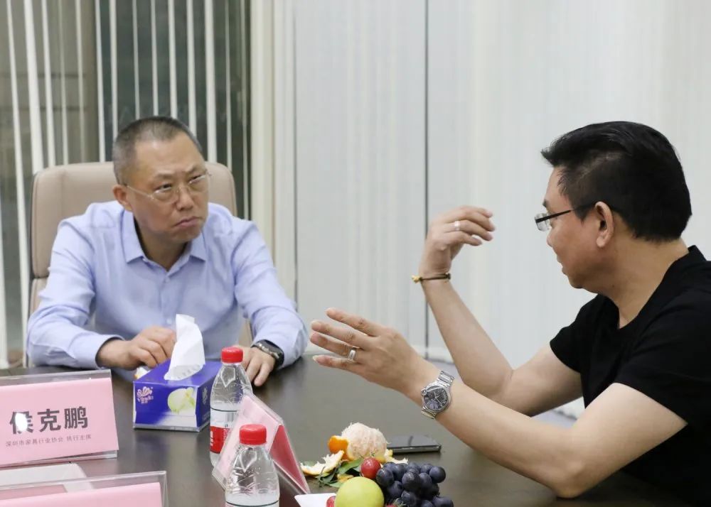聚焦|深家協(xié)佛山巖板企業(yè)調(diào)研組蒞臨將軍企業(yè)參觀考察！(圖6)