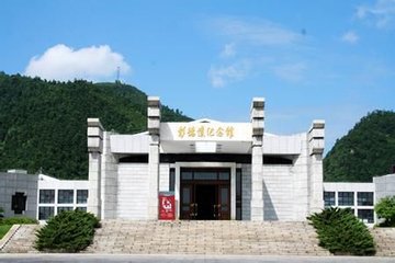 大將軍陶瓷紀(jì)念彭德懷誕辰120周年公益慈善活動(dòng)即將開啟！
(圖3)